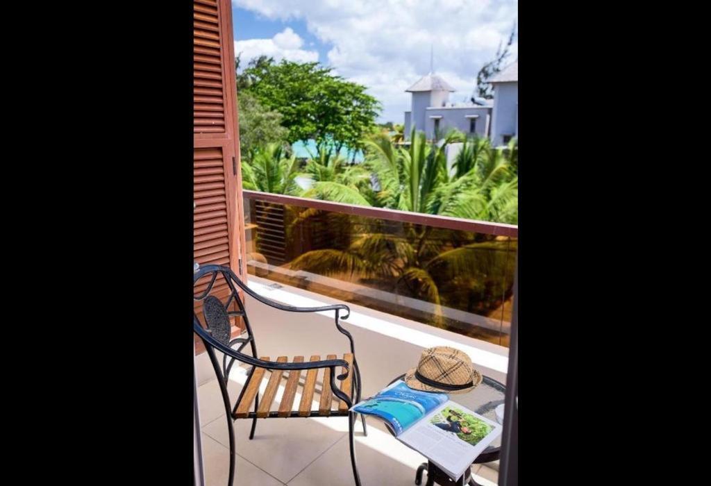 Pereybere Apartment With Breakfast And Private Balcony Pereybere Beach Exterior foto