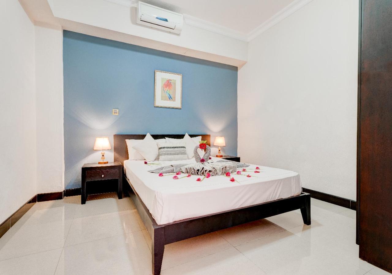 Pereybere Apartment With Breakfast And Private Balcony Pereybere Beach Exterior foto